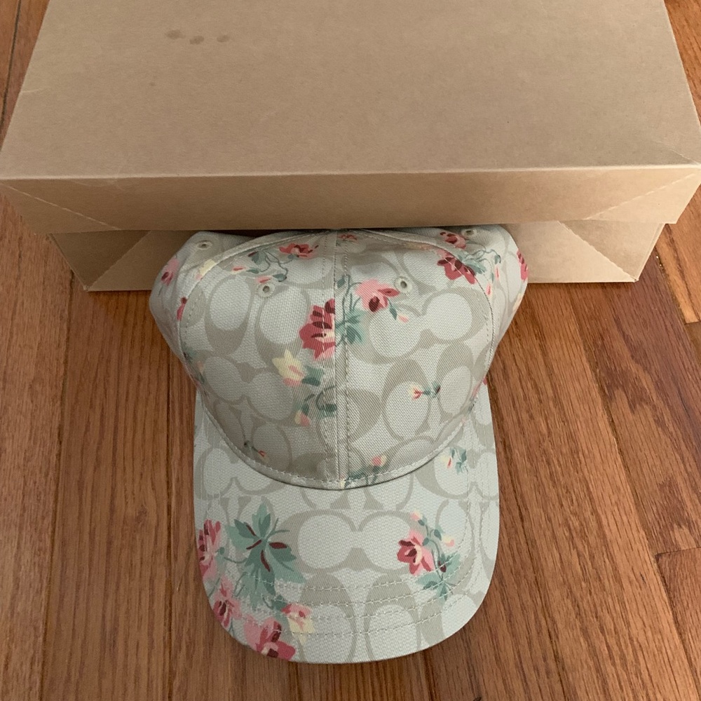 Coach signature hat